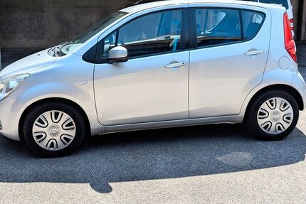 Opel Agila 84.500 km 2.900 &euro; Kiel 24111