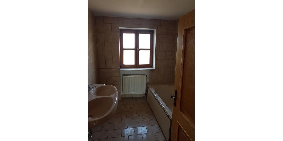 Erdgeschoßwohnung Odelzhausen - 5 Zimmer, 149 m&sup2;, 1.310&euro; | Angebot:26250517