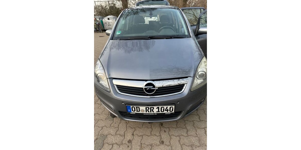 Opel Zafira 151.000 km 4.799 &euro; Barsbüttel 22885