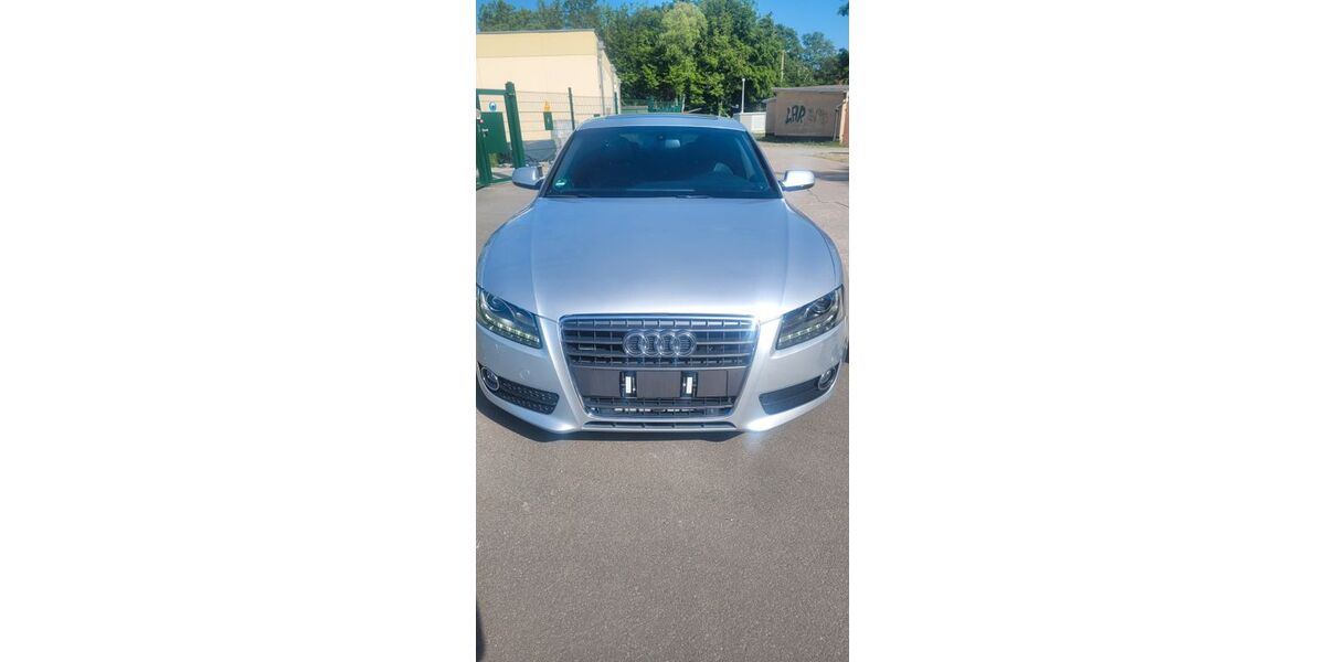 Audi A5 136.000 km 11.900 &euro; Zwickau 08066