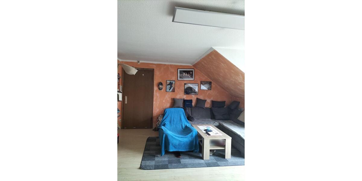 Dachgeschoßwohnung Wertheim - 4.5 Zimmer, 78 m&sup2;, 175.000&euro; | Angebot:26704119