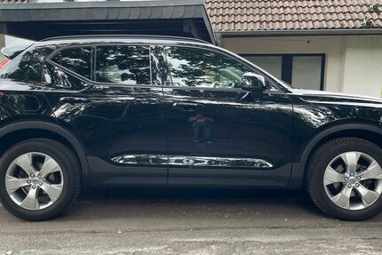 Volvo XC40 111.000 km 17.900 &euro; Detmold 32760