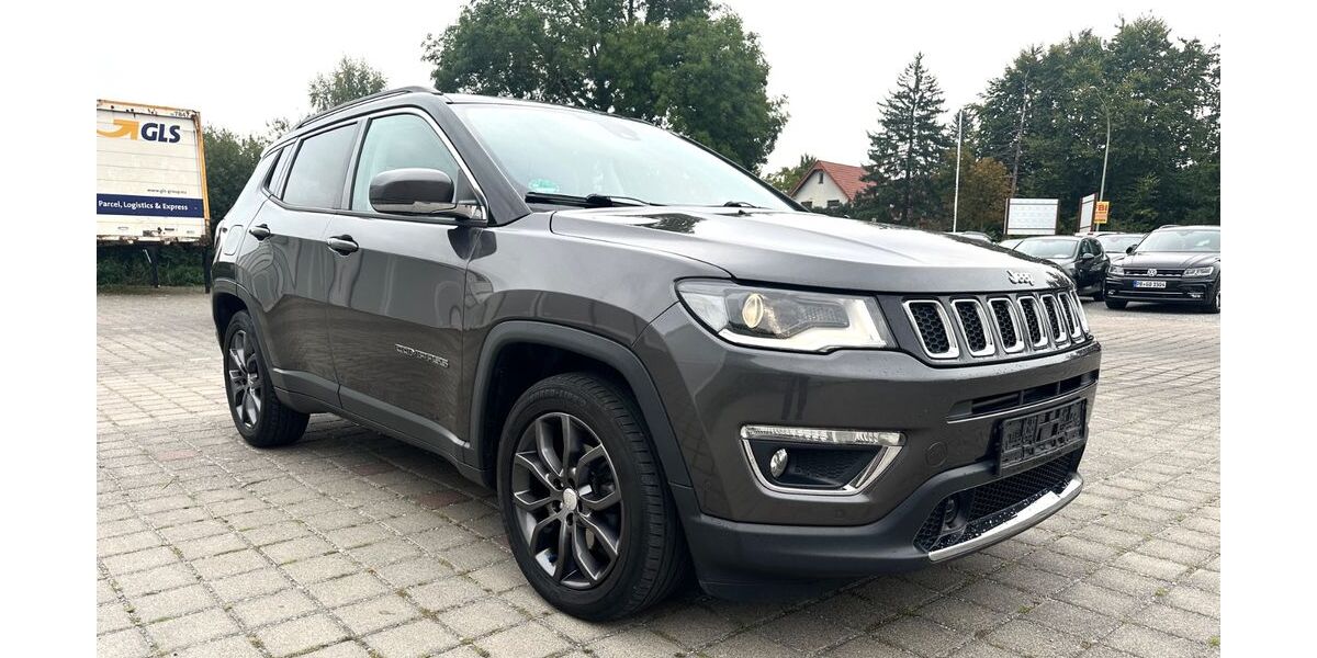 Jeep Compass 130.868 km 14.499 &euro; Paderborn 33104