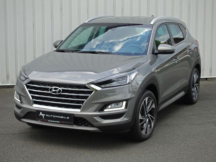 Hyundai TUCSON 100.000 km 18.950 € Weidenberg 95466