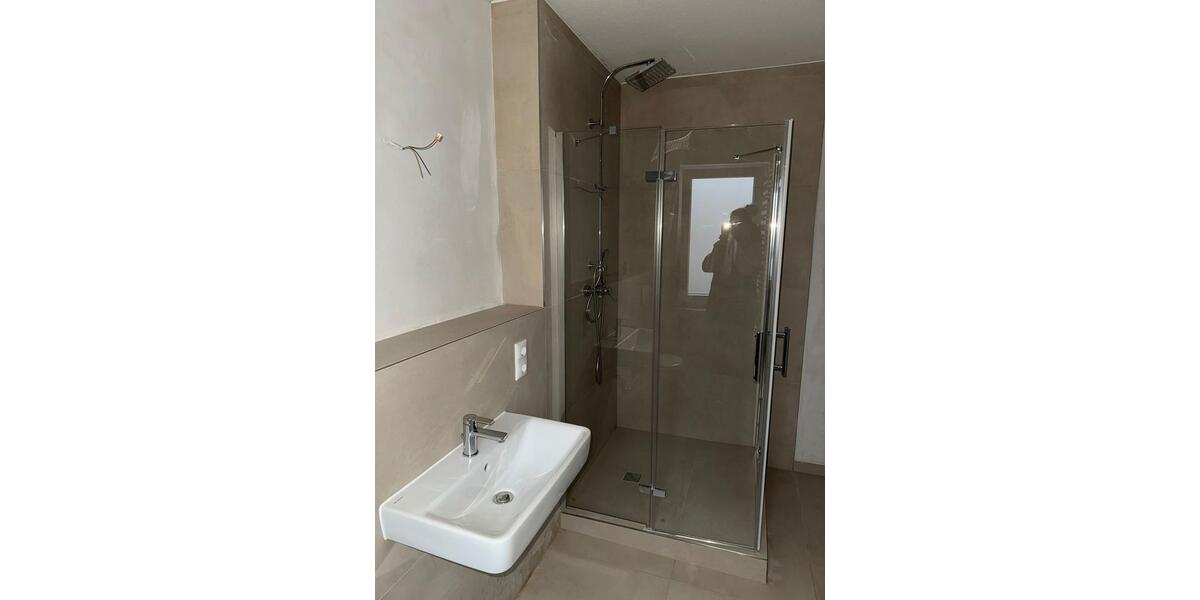 4-Zimmerwohnung auch WG-Geeignet 4 zimmer