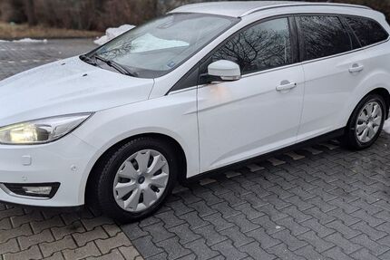 Ford Focus 115.000 km 9.900 &euro; Tiefenbach 93464
