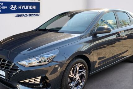 Hyundai i30 49.182 km 15.780 &euro; Bad Dürkheim 67098