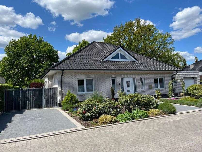 Haus zum Kaufen in Sögel 439.000 € 195 m²