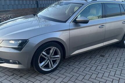 Skoda Superb 130.064 km 17.690 &euro; Heidenau 01809
