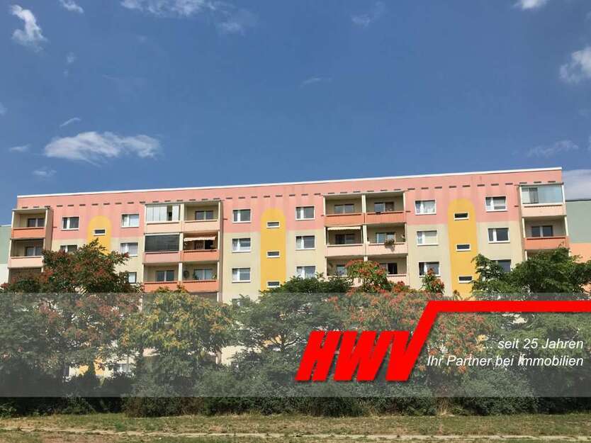 Wohnung zum Kaufen in Zeithain 19.000 € 66.56 m² 3 zimmer