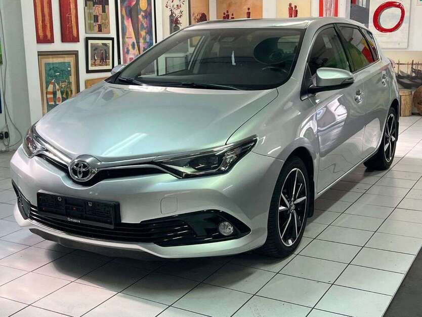 Auris