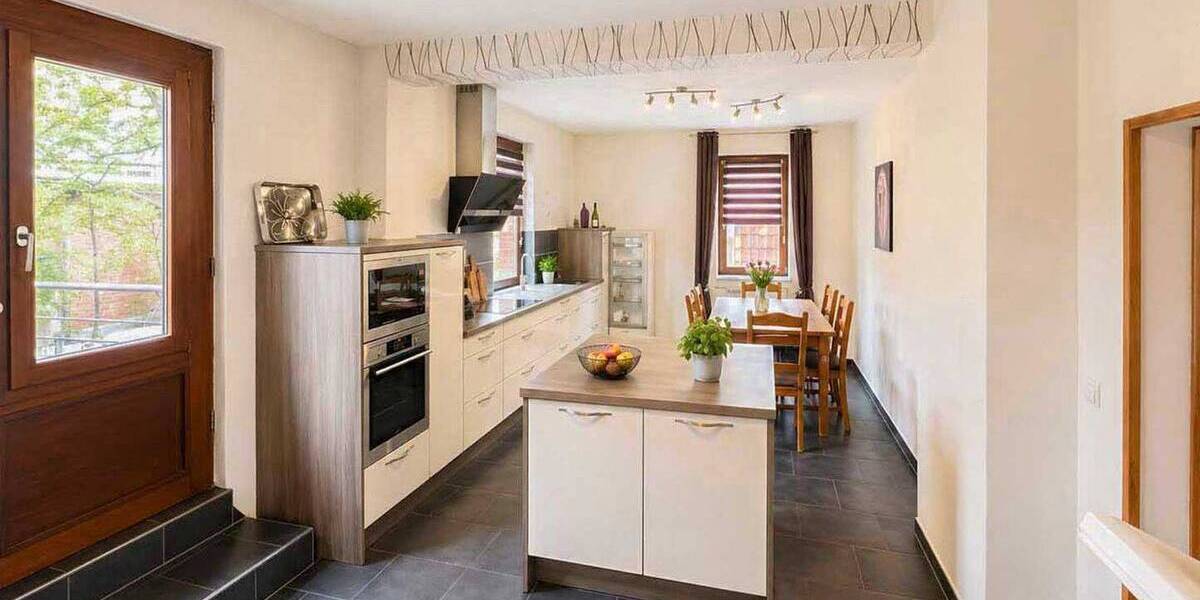 Etagenwohnung Delligsen - 3 Zimmer, 123 m&sup2;, 99.000&euro; | Angebot:26435064
