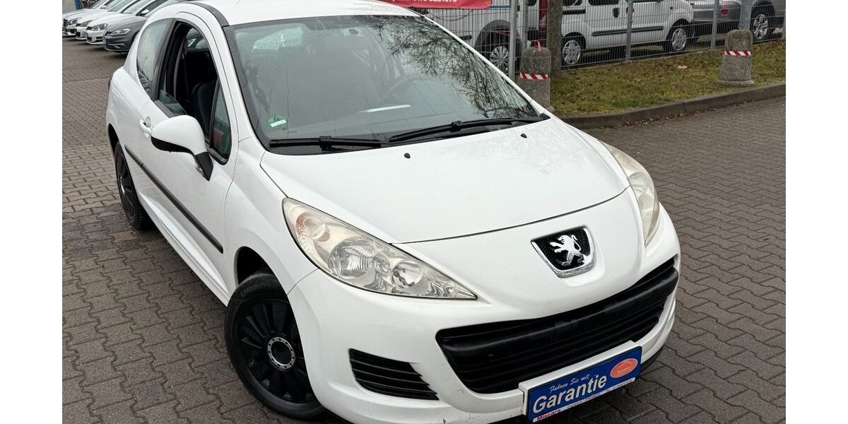 Peugeot 207 124.415 km 2.249 &euro; Offenbach 63071