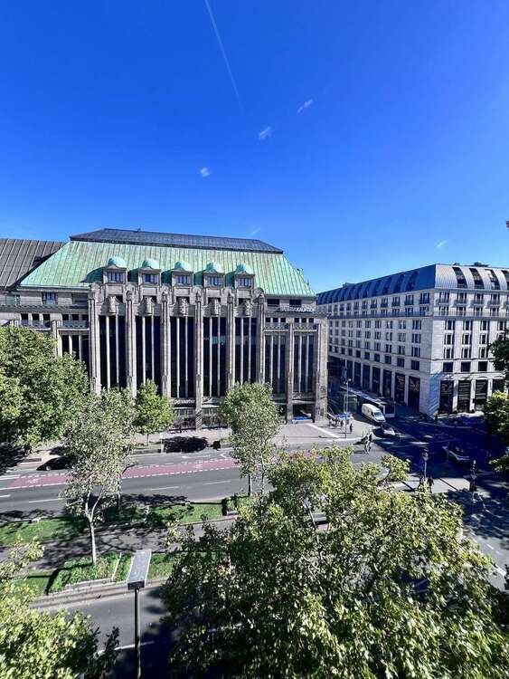 Wohnung zum Mieten in Düsseldorf 2.605 € 208 m² 4 zimmer