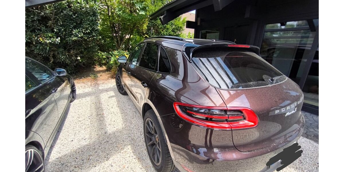 Porsche Macan 77.500 km 42.300 &euro; Sinzig 53489
