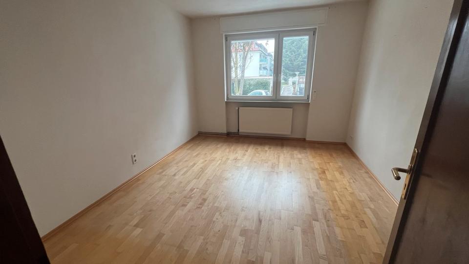 Erdgeschoßwohnung Frankfurt am Main Ost - 4 Zimmer, 75 m&sup2;, 1.050&euro; | Angebot:26287918