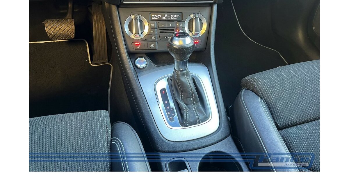 Audi Q3 2.0 TFSI quattro S-Line*Pano*NAV*AHK*BT*SHZ* 212.987 km 12.990 &euro; Berlin 13187