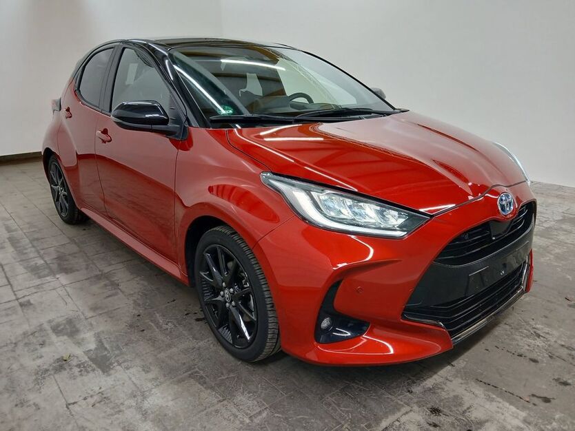 Toyota Yaris 23.800 km 22.900 € Stolberg 52224