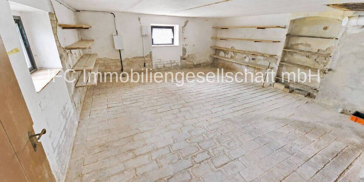 Einfamilienhaus Kemberg Dorna - 6 Zimmer, 124 m&sup2;, 75.000&euro; | Angebot:26686843