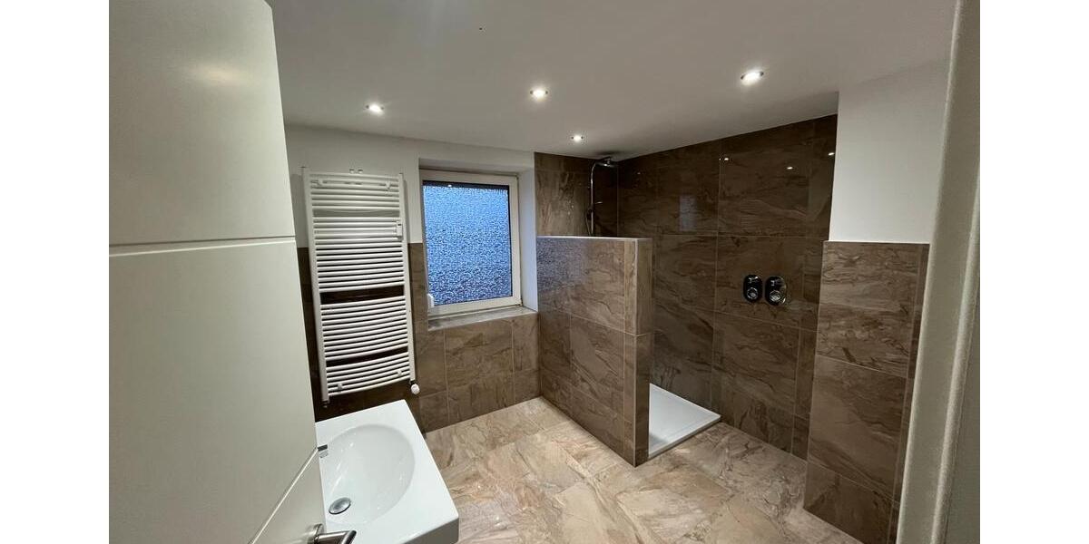 Dachgeschoßwohnung Lippetal - 4 Zimmer, 100 m&sup2;, 850&euro; | Angebot:25805530