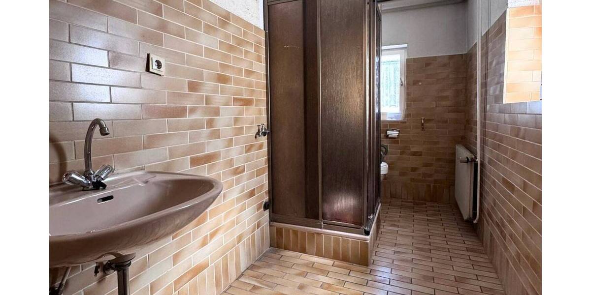 Einfamilienhaus Rheinfelden / Degerfelden Degerfelden - 5 Zimmer, 191 m&sup2;, 380.000&euro; | Angebot:26502478