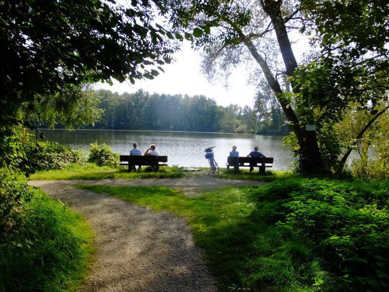 #ETW nebst Nebengelass in sonnenscheingeprägter Ruhiglage