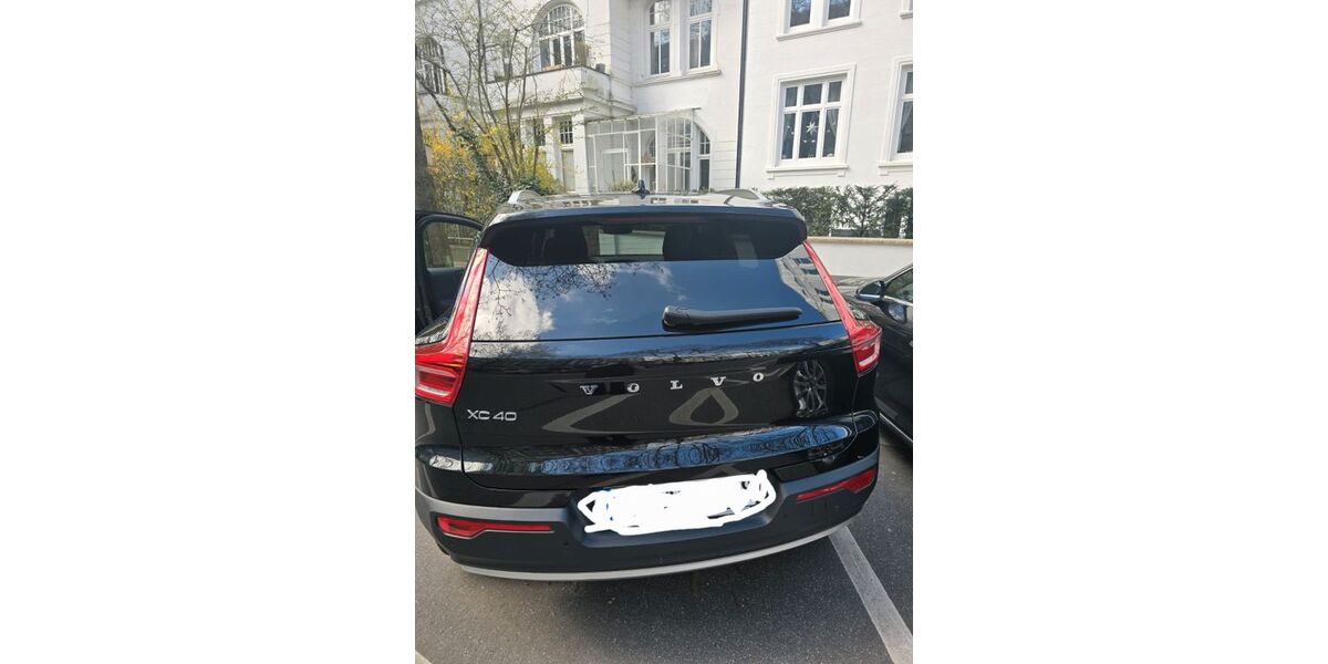 Volvo XC40 128.110 km 22.999 &euro; Hamburg 22607