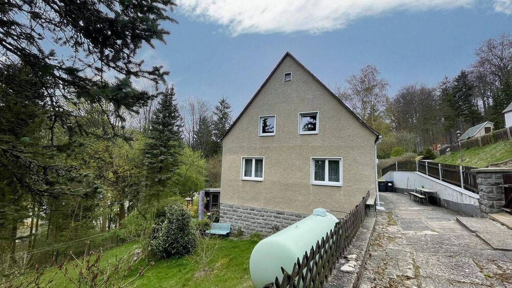 Einfamilienhaus Lauenstein Lauenstein - 5 Zimmer, 110 m&sup2;, 150.000&euro; | Angebot:26393578