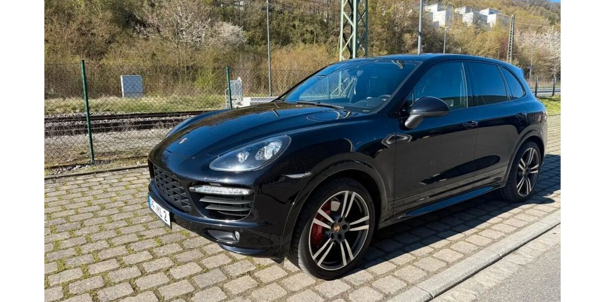 Porsche Cayenne 139.530 km 25.500 &euro; Pforzheim 75181