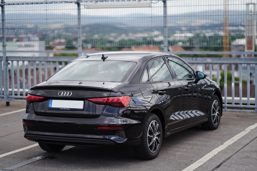 Audi A3 Limousine 59.990 km 20.990 € Kassel 34117