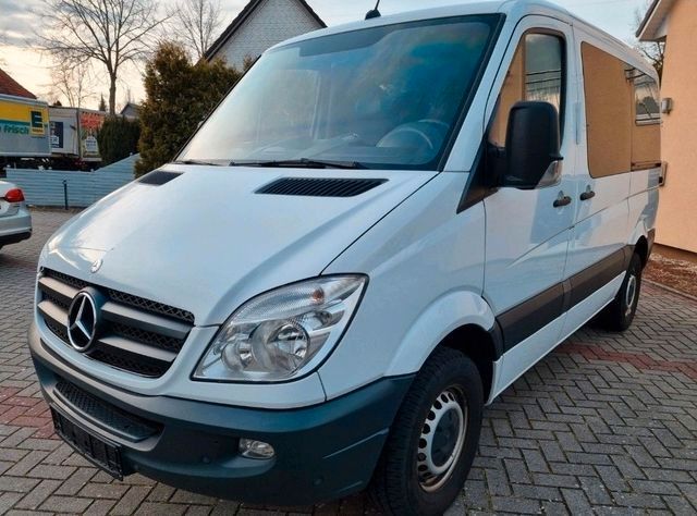 Mercedes-Benz Sprinter 168.000 km 15.750 &euro; Hemmoor 21745