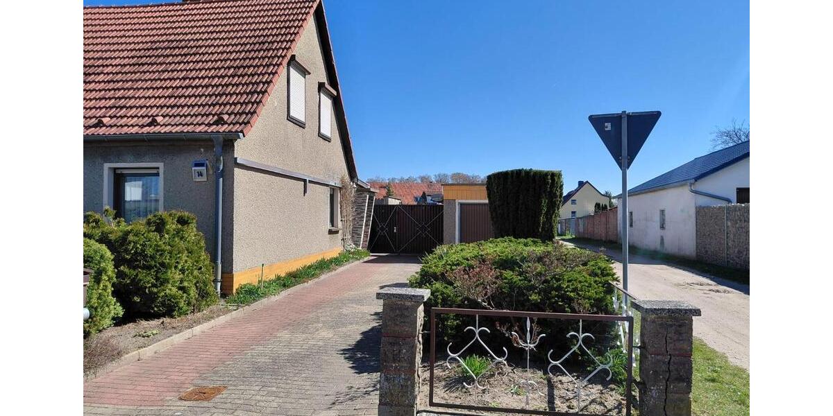 Doppelhaushälfte Kyritz - 4 Zimmer, 106 m&sup2;, 180.000&euro; | Angebot:26232477