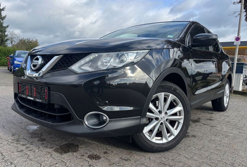 Nissan Qashqai 119.245 km 9.890 € Warendorf 48231