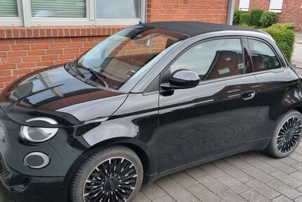 Fiat 500e 24.000 km 17.700 &euro; Stadtlohn 48703