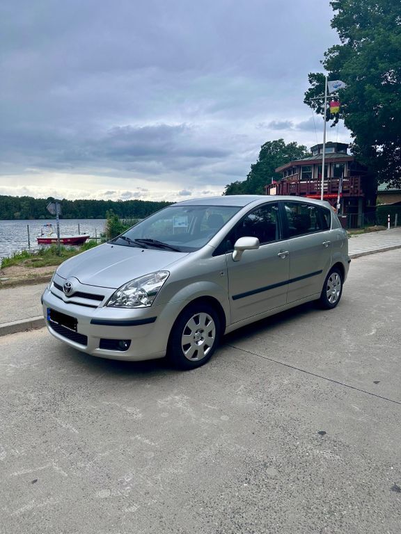 Corolla Verso