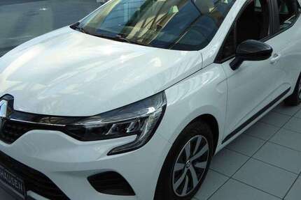 Renault Clio 27.488 km 12.900 &euro; Herzogenrath 52134
