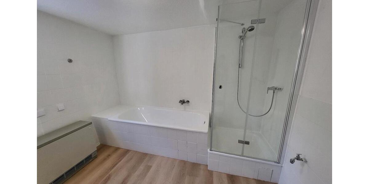 Traumhaftes Einfamilienhaus im Märchenviertel mit kleinem Garten 4 zimmer