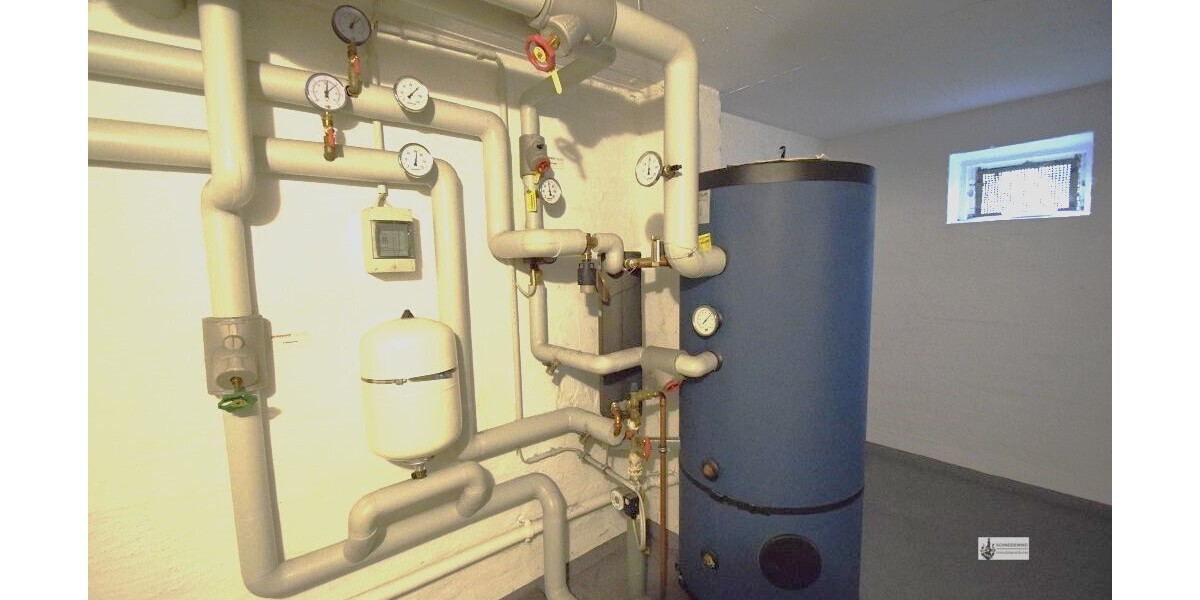 Große 71 m² 3 Zimmer Wohnung mit Einbauküche und Balkon 3 zimmer