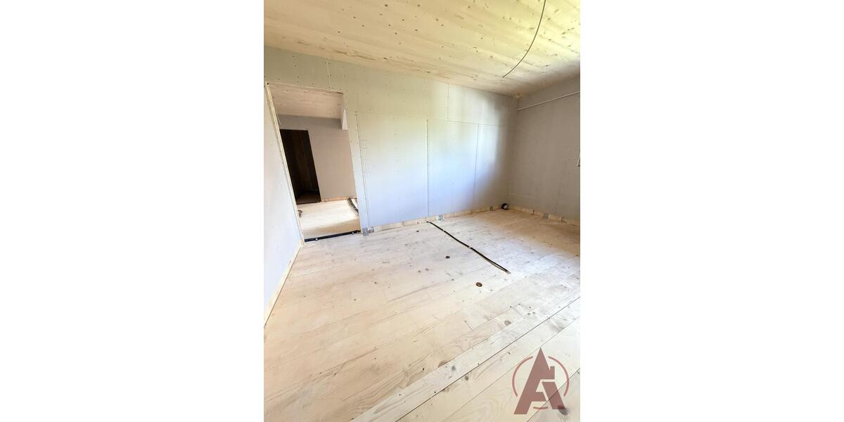 Etagenwohnung Lingen (Ems) - 3.5 Zimmer, 105 m&sup2;, 1.340&euro; | Angebot:26623551