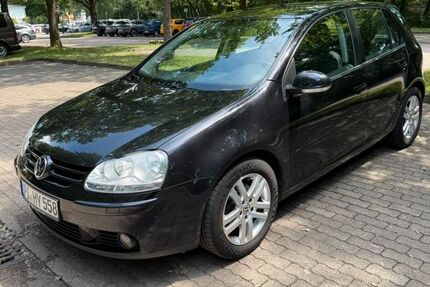 VW Golf 148.299 km 5.499 &euro; Pinneberg 25421