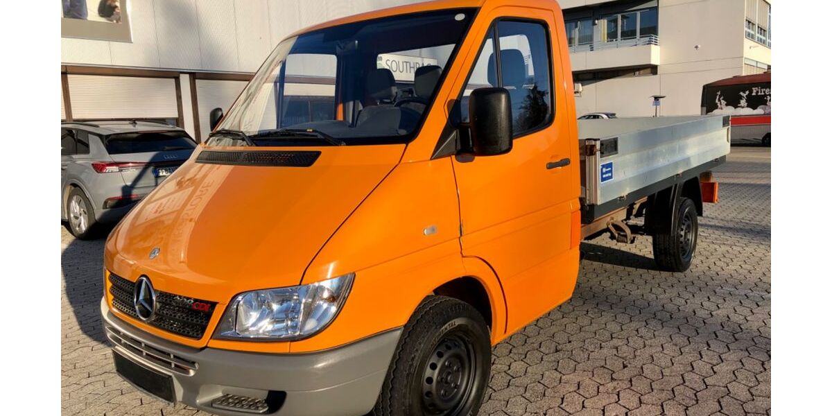 Mercedes-Benz Sprinter 25.000 km 9.890 &euro; Puchheim 82187
