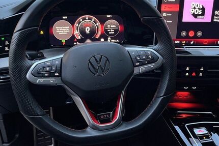 VW Golf 9.400 km 35.410 € Überlingen 88662