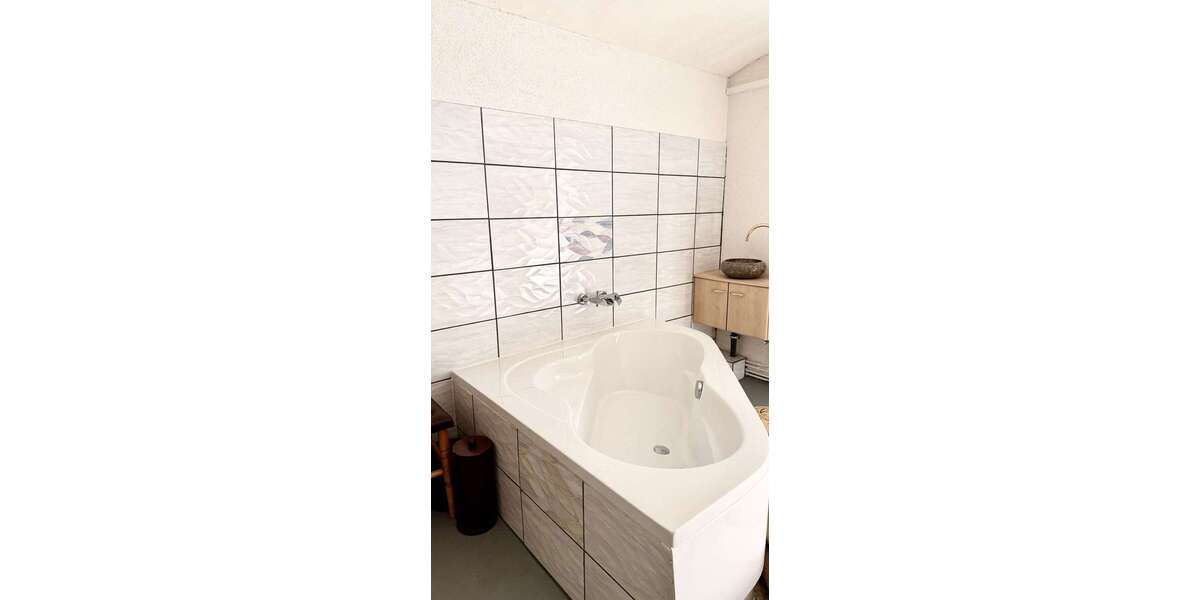 Einzigartiges Einfamilienhaus mit viel Nebengelass in Seenähe! Ideal auch für Ferienwohnungen! - Einfamilienhaus Lohsa | Angebot:26022821