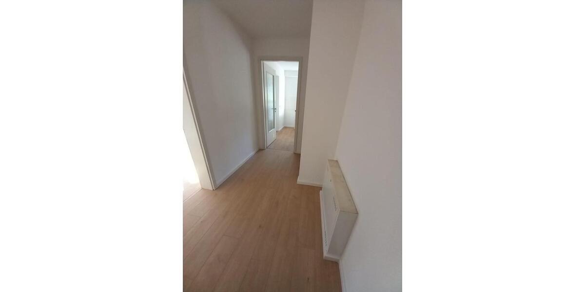 Etagenwohnung Bernau bei Berlin - 3 Zimmer, 88 m&sup2;, 965&euro; | Angebot:26312814