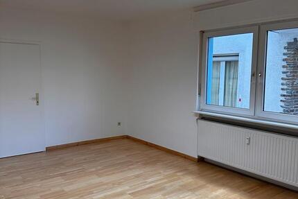 Zentral KO-Altstadt WG geeignet 2 Zi., Kü, WC, Dusche