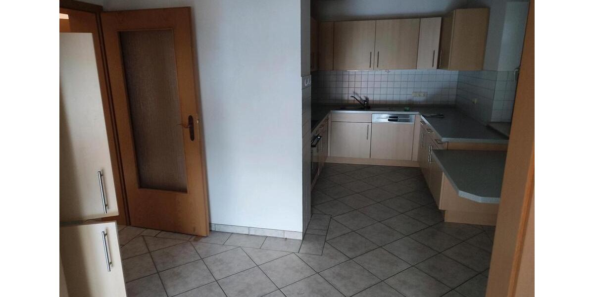 Etagenwohnung Tann (Rhön) - 5 Zimmer, 150 m&sup2;, 800&euro; | Angebot:25902131