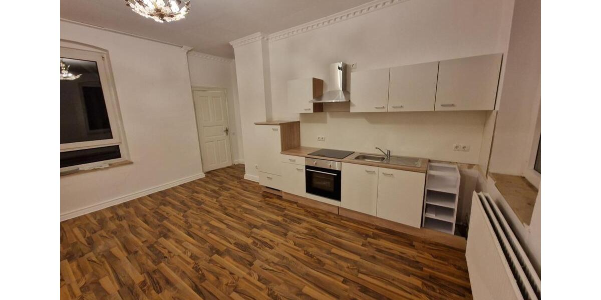 4-Zimmer Wohnung in Flensburg, neue Küche + E-Geräte, Badewanne 4 zimmer