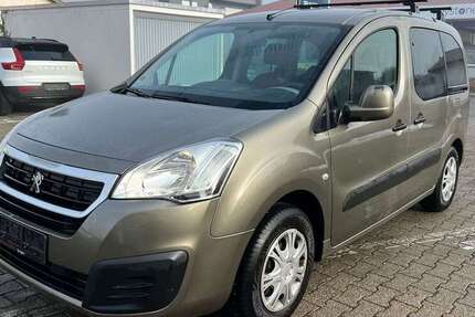 Peugeot Partner 188.000 km 5.996 &euro; Singen 78224