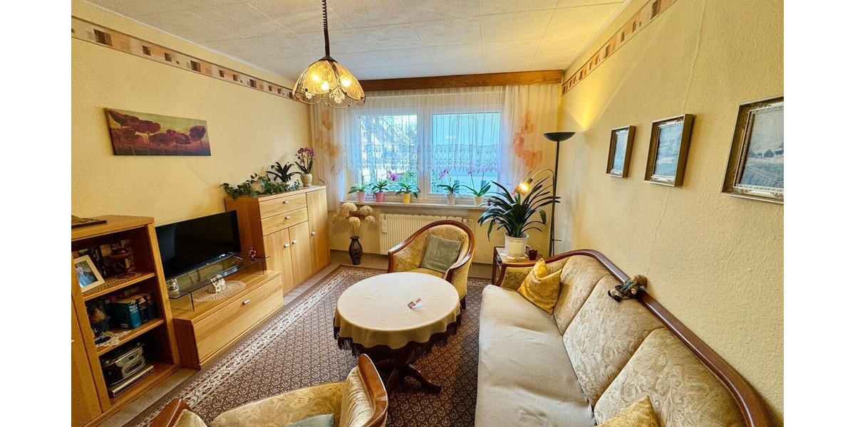 HORN IMMOBILIEN ++ ein großes Haus mit großem Grundstück und voll unterkellert in Strasburg (Uckerm) - Einfamilienhaus Strasburg | Angebot:26132707