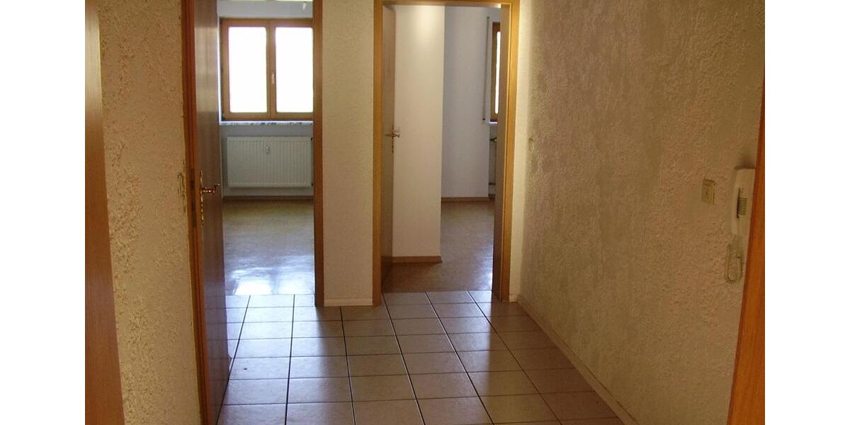 Etagenwohnung Riedenburg - 4 Zimmer, 100 m&sup2;, 300.000&euro; | Angebot:26995653